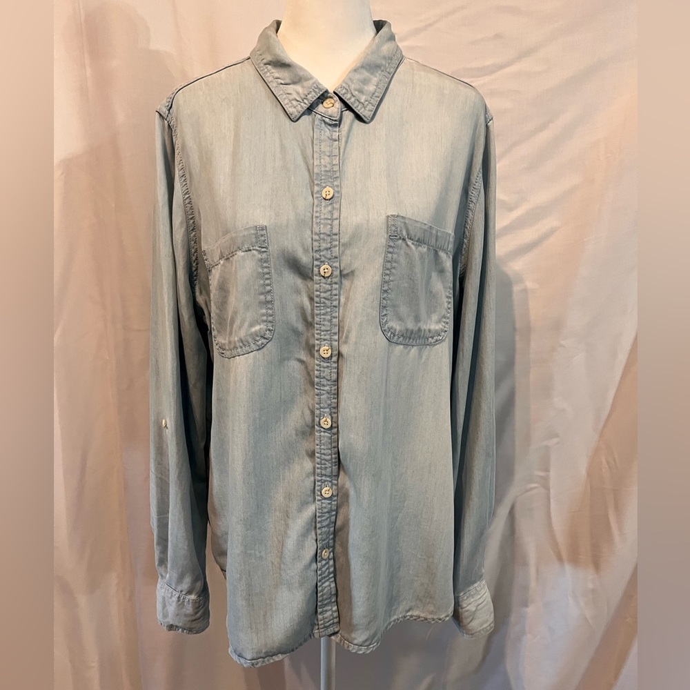 Mossimo Supply Co. long sleeve button up shirts